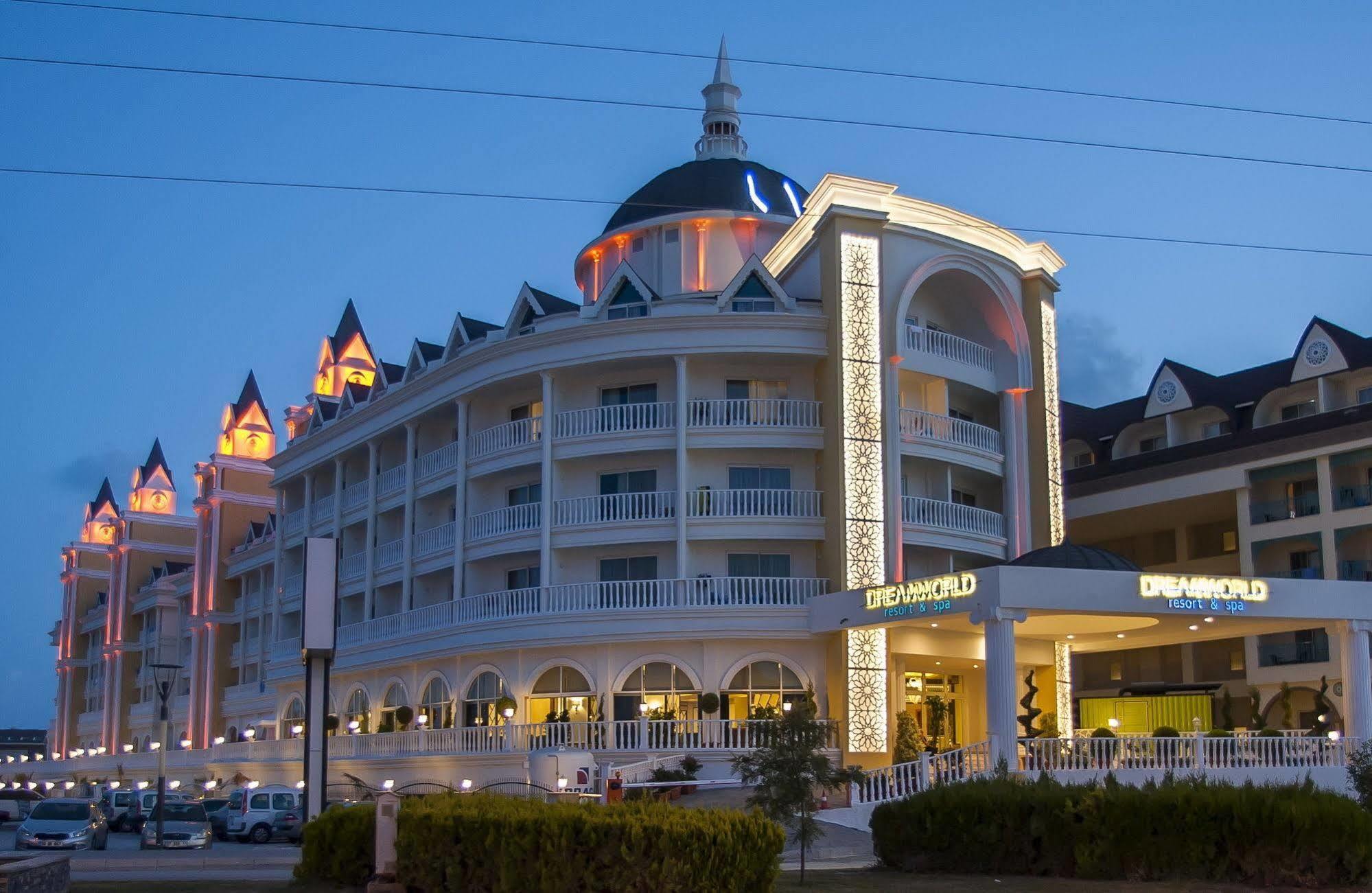 Dream World Resort & Spa Side Exterior foto